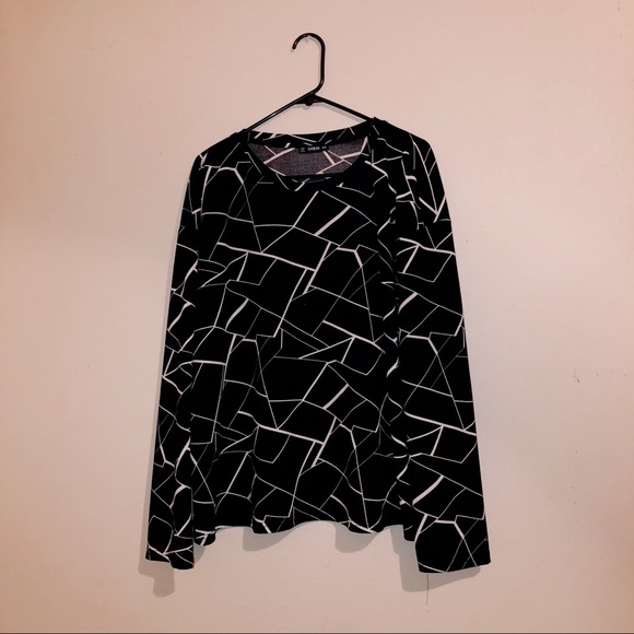 Long Sleeve Blouse Geometric Design SHEIN Plus 2X - Picture 2 of 2